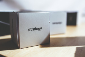 Box mit Aufschrift Strategie